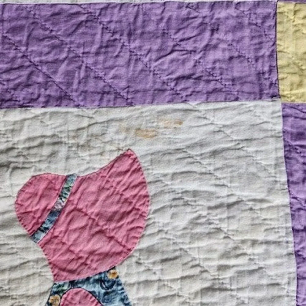 VINTAGE Sunbonnet Sue Quilt Hand Applique Twin 67x83 Purple Yellow Calico Folk